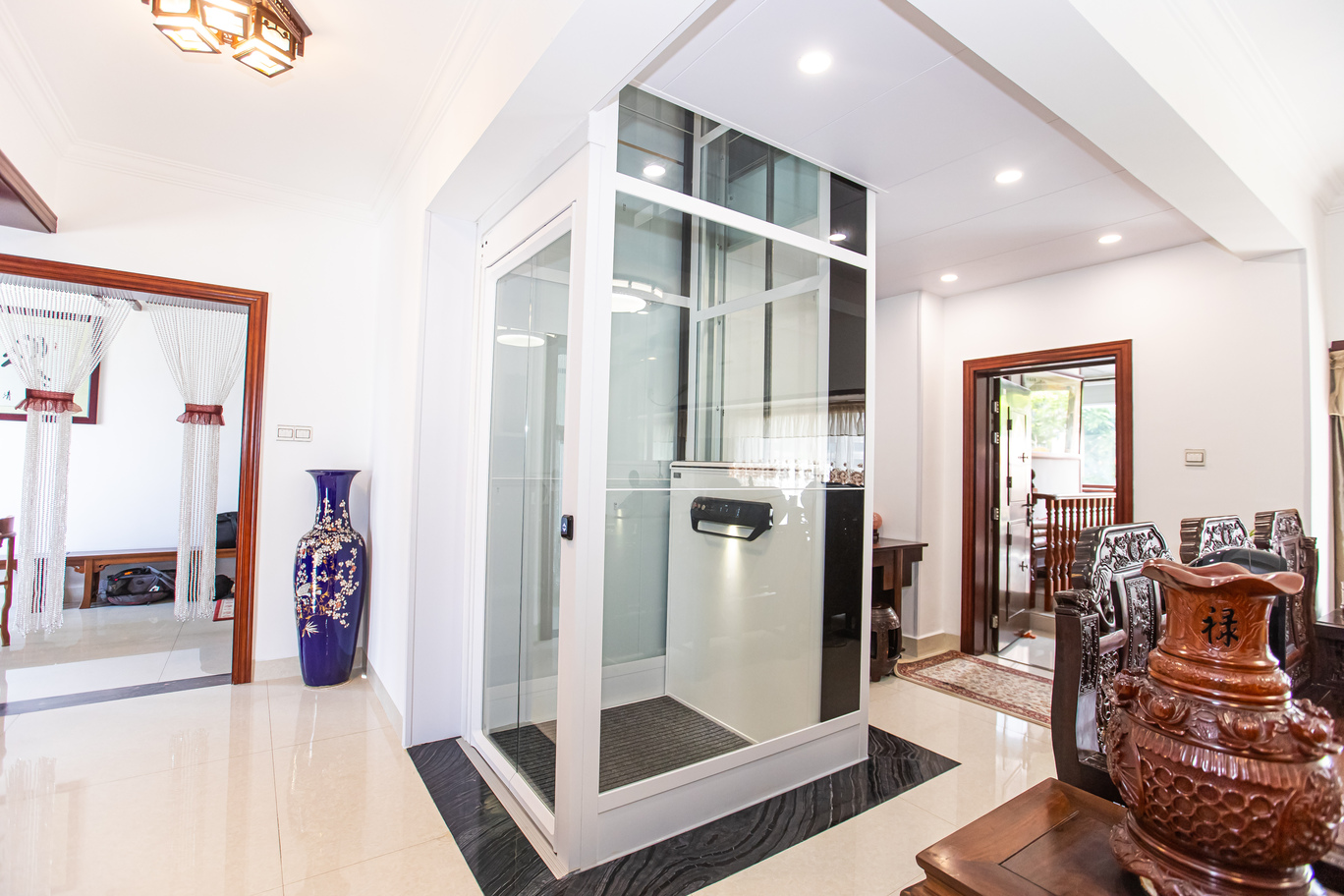 Thang máy gia đình 350kg – Giải pháp tối ưu cho không gian sống hiện đại